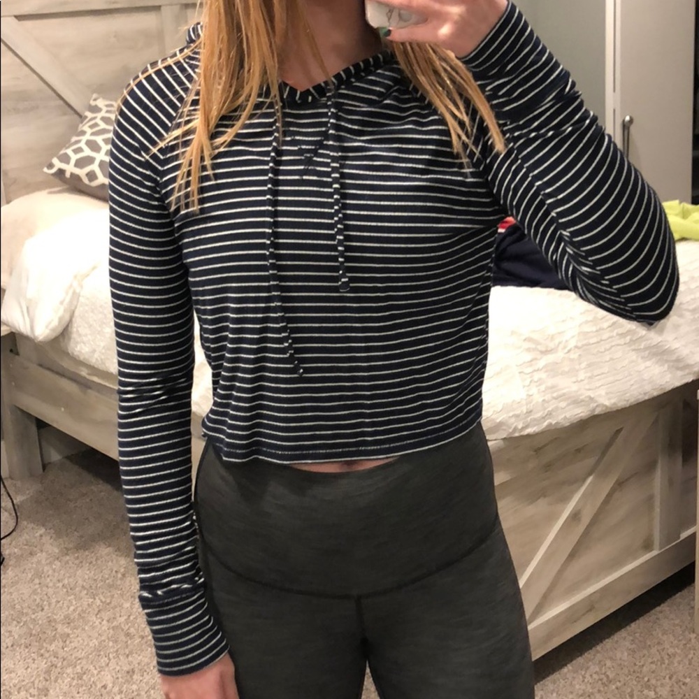 Hollister Cropped hoodie
